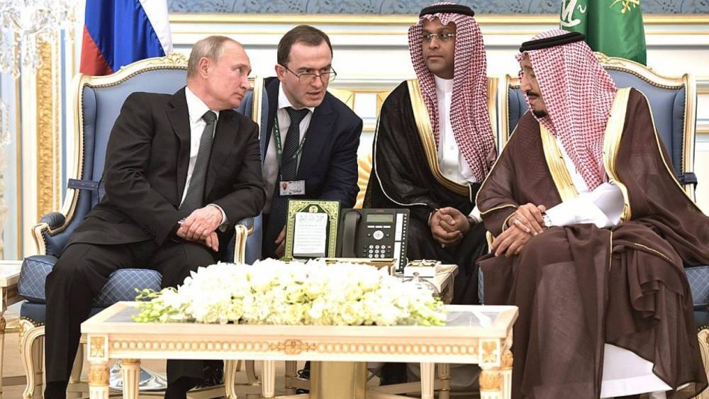 Путин и король Саудовской Аравии обсудили вопросы военно-технического сотрудничества