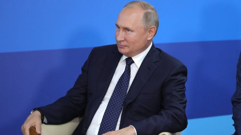 Путину доложили об основных заявлениях Зеленского во время пресс-марафона