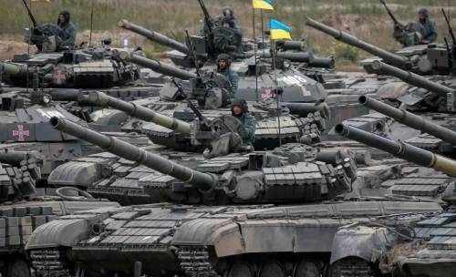 Украина: если в Крым, то «только на танках»