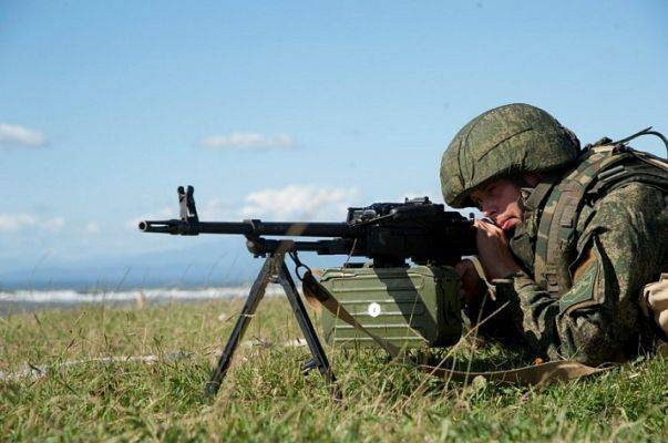 Российские и абхазские военные проводят совместные учения