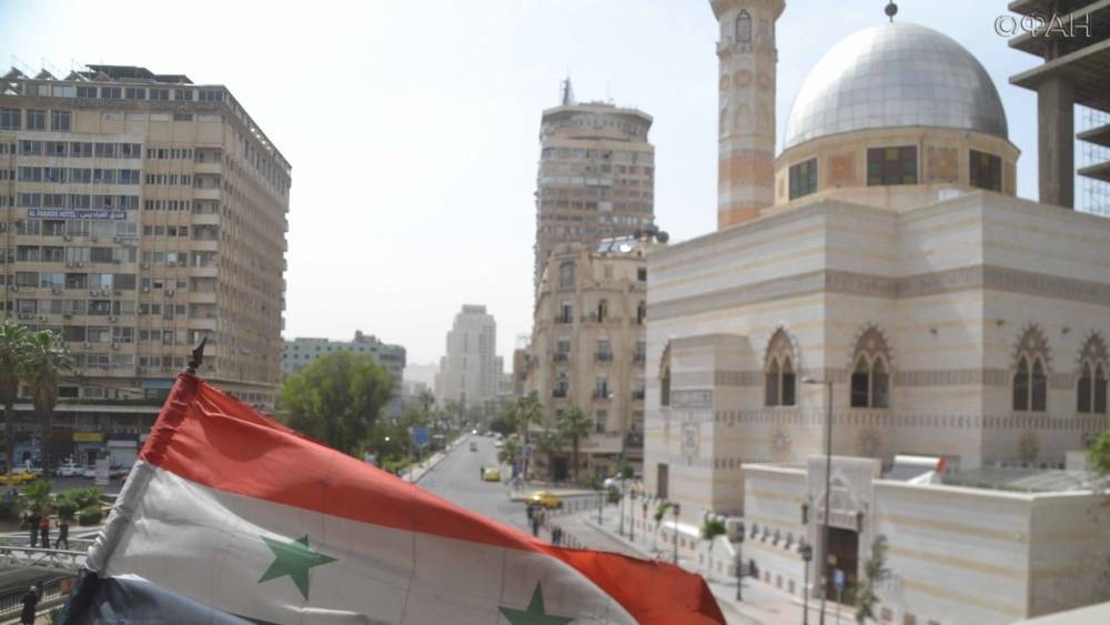 Местные власти на северо-востоке Сирии восстанавливают подчинение Дамаску