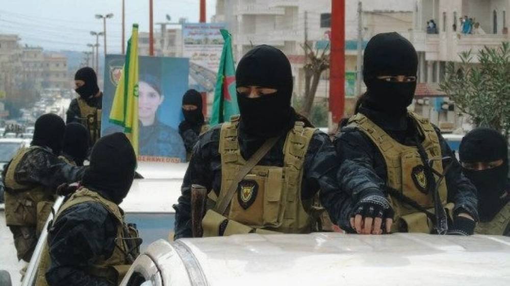 Глава Минобороны Турции сообщил о бегстве курдских боевиков с террористами ИГ