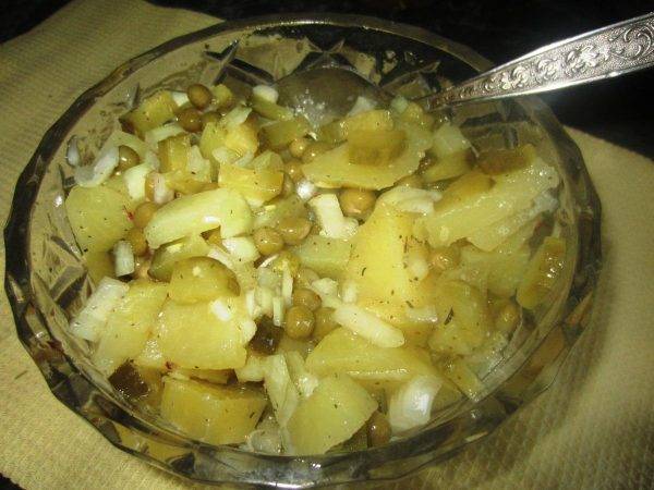 Крестьянский салат — Салат, который можно приготовить из чего угодно