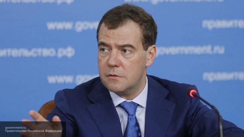 Медведев потребовал прекратить лгать о статистке смертности в регионах