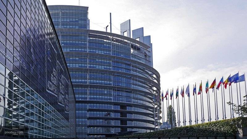 Евросоюз принял решение о продлении санкций против россиян по "делу Скрипалей"