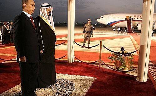 Президент России прилетел в столицу Саудовской Аравии с госвизитом