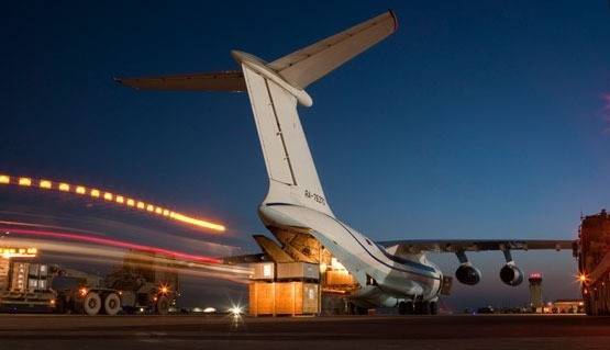 Совершивший аварийную посадку в Кольцово Ил-76 вез спецгруз в Африку