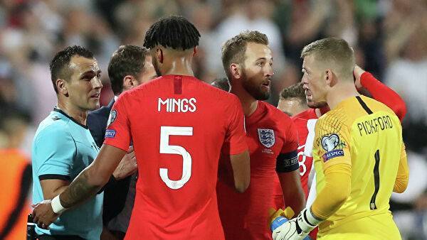 Мингс: в перерыве игроки сборной Англии решили продолжить матч с болгарами
