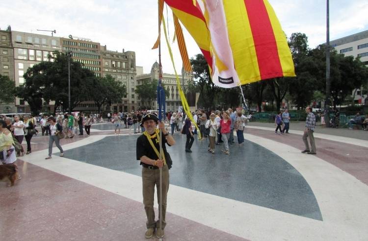 Около 80 человек пострадали во время протеста в Каталонии — СМИ