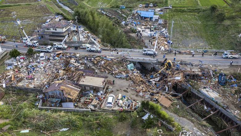 Число погибших из-за тайфуна в Японии превысило 60 человек - newizv.ru - Япония