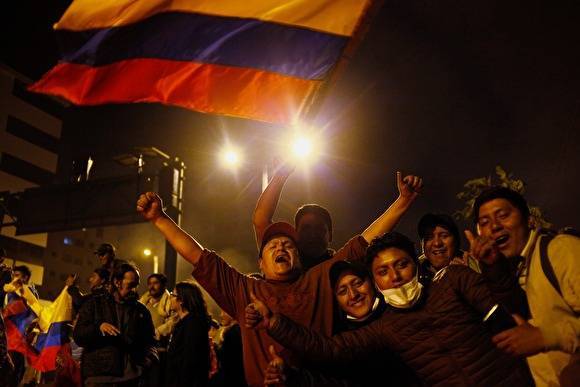 Президент Эквадора отменил указ, поставивший страну на грань революции