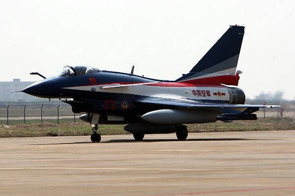 В элитный отряд ВВС Китая поступили истребители-невидимки