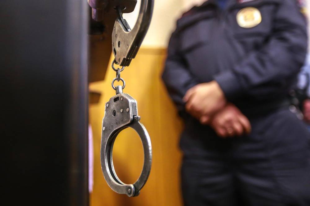Насильник из Томской области, нападавший на женщин 15 лет, оказался экс-сотрудником уголовного розыска — ТАСС