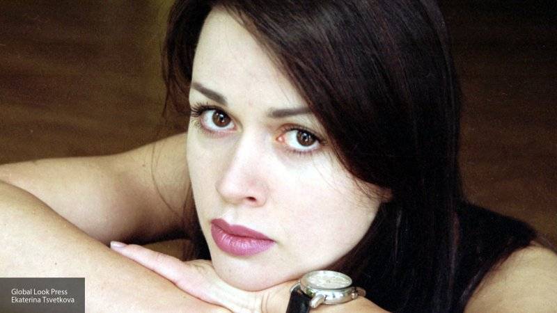 Лена Миро осудила родных Заворотнюк за попытку прекратить обсуждения недуга актрисы