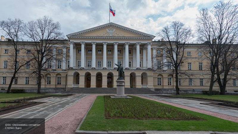 Правительство Петербурга обсудило проект закона о городском бюджете на следующий год