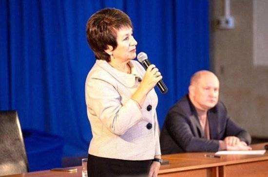 Алтабаева обсудила социально значимые вопросы с жителями Севастополя