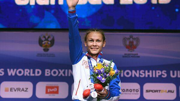 Пальцева завоевала золото чемпионата мира в категории до 48 кг