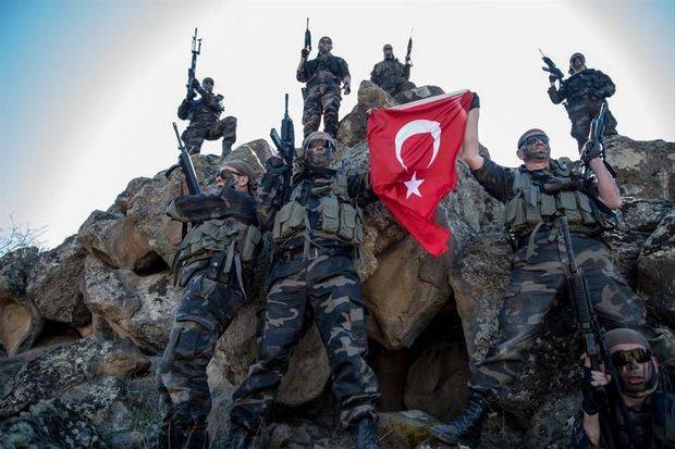 США вводят первые санкции против Турции из-за операции в Сирии