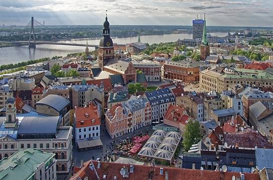 Опрос: менее половины жителей Латвии поддерживают учреждение Дня госязыка