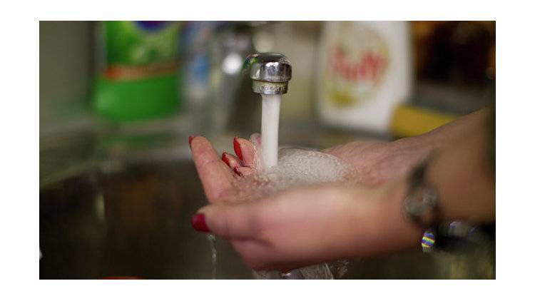 Тревожный звоночек: частое мытье рук может быть признаком расстройства психики