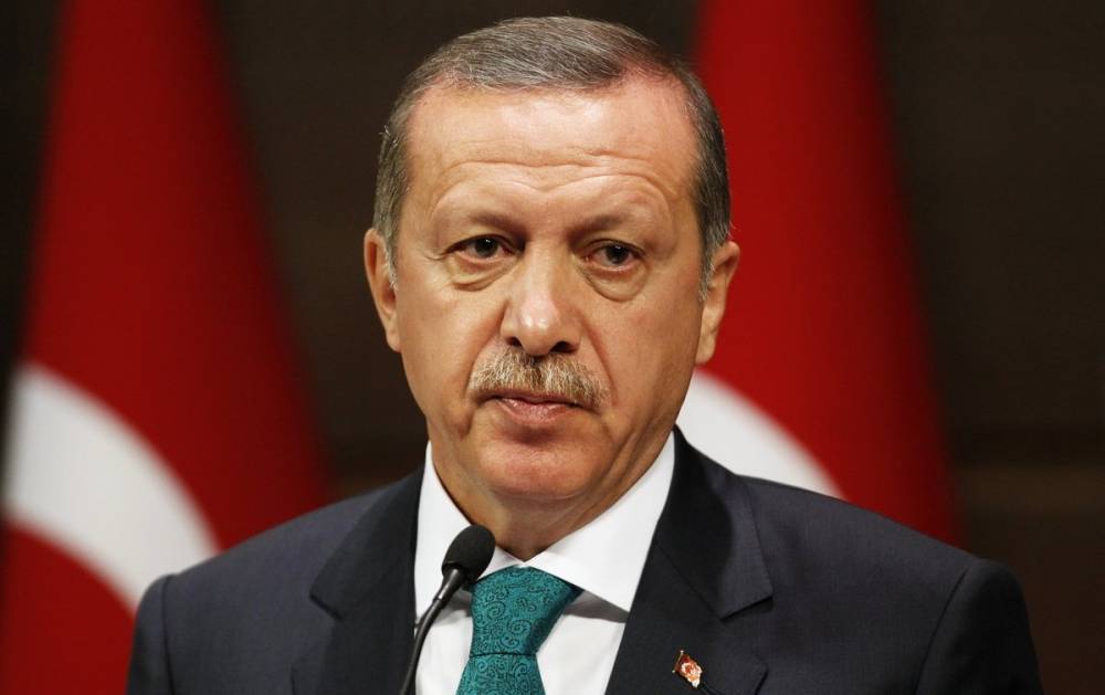 Эрдоган: Турцию не беспокоят угрозы санкций США из-за операции в Сирии