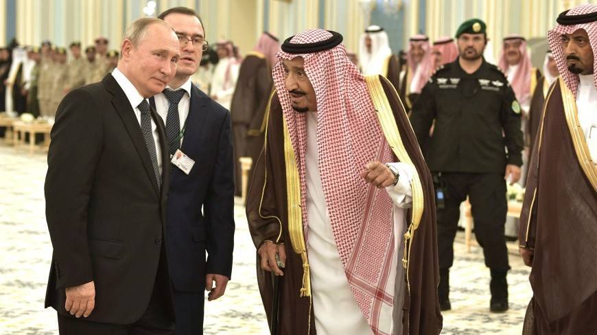 Путин преподнес подарок наследному принцу Саудовской Аравии