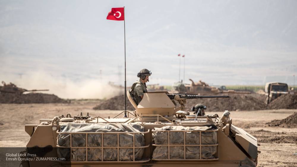 Курды убили турецкого военного при обстреле окрестностей Манбиджа