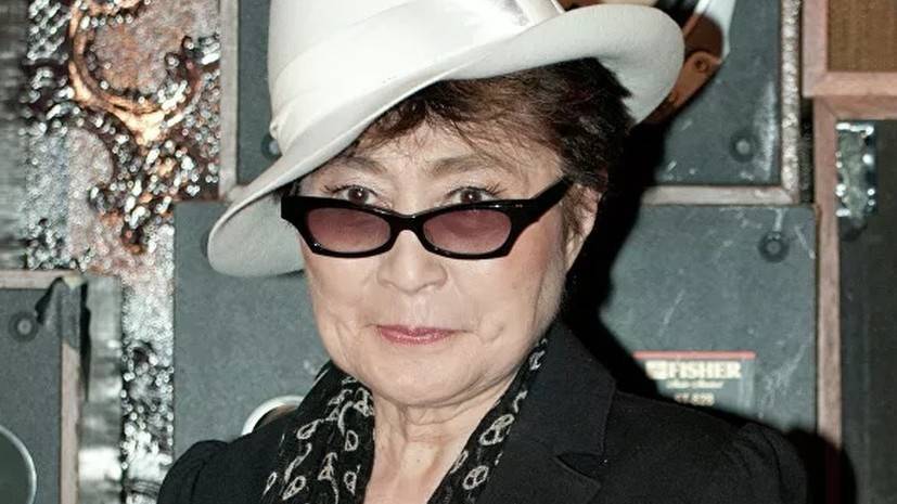 Выставка Йоко Оно открылась в Москве