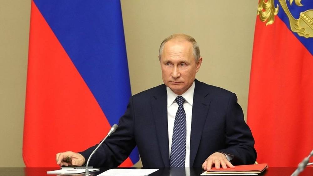 Путин в Кремле проведет совещание по ликвидации последствий паводков