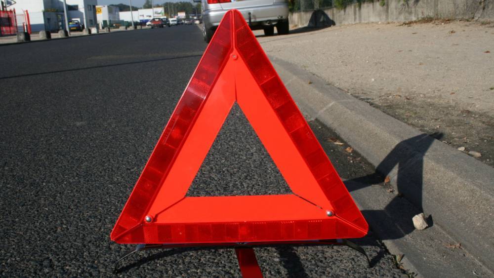 В Себежском районе в аварии пострадала 40-летняя водитель отечественной легковушки