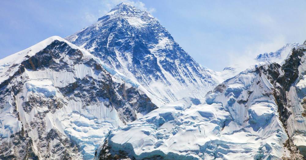 Высоту Эвереста перепроверят после землетрясений