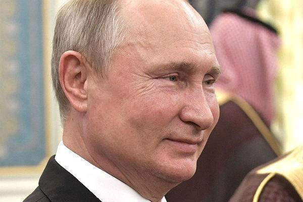 Путин встретился с наследным принцем Абу-Даби