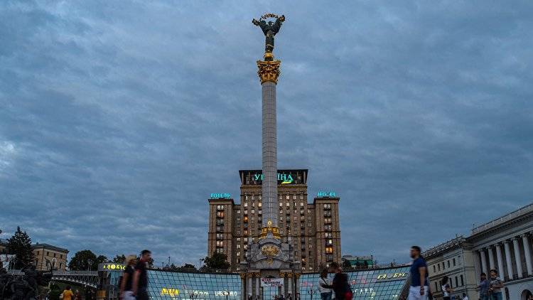 В Киеве призывали расформировать ДНР и ЛНР