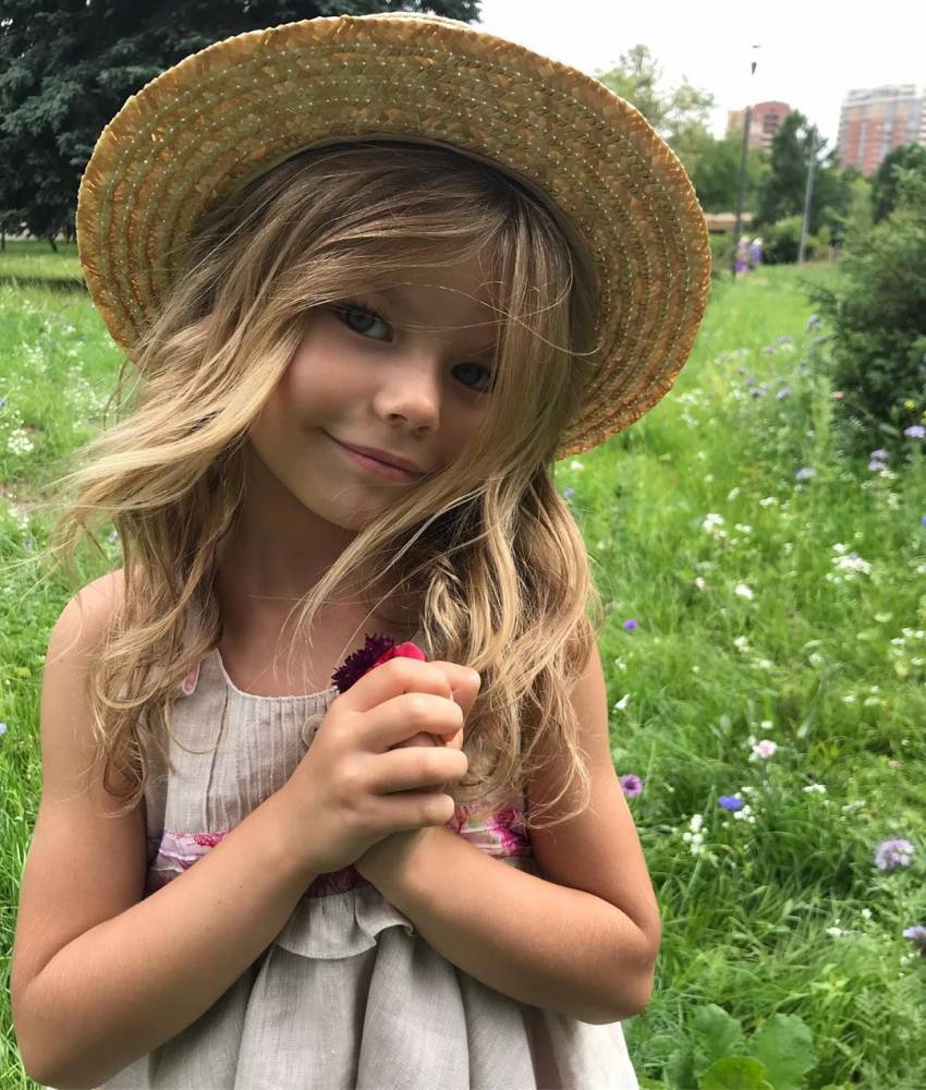 6-летняя москвичка стала самой красивой девочкой в мире