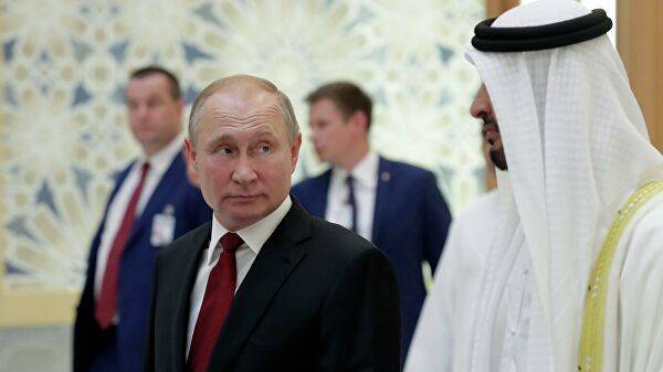 Кречет в обмен на дворец: как Путина встретили в ОАЭ