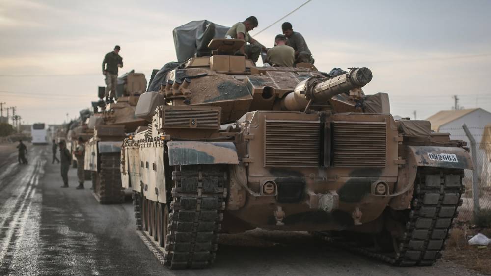 Армия Сирии освободила Манбидж и идет к Кобани, откуда убегают террористы-курды