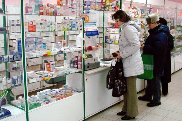 Медведев расширил российский список жизненно важных лекарств