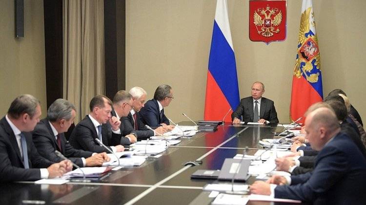 Путин заявил о необходимости диверсифицировать производства в ОПК