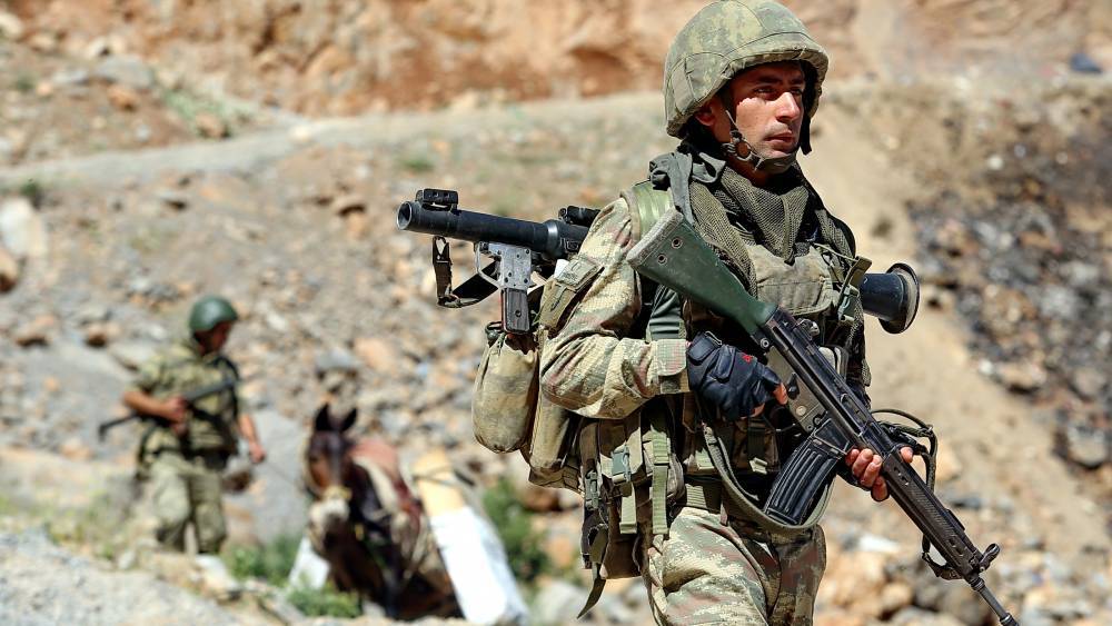 Турецкая армия освободила еще два сирийских поселения от курдов-боевиков