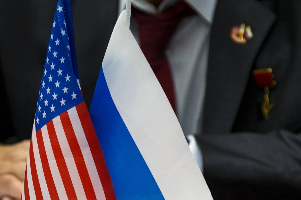 Демократы в США потребовали ужесточить политику по отношению к России