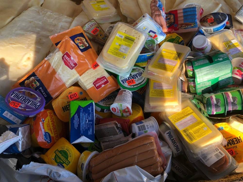 В Вологде изъяли более 20 килограммов санкционных сыров и колбас