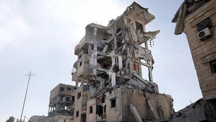 Армия Сирии вошла в Ракку, лежащую в руинах из-за радикальных курдов и США