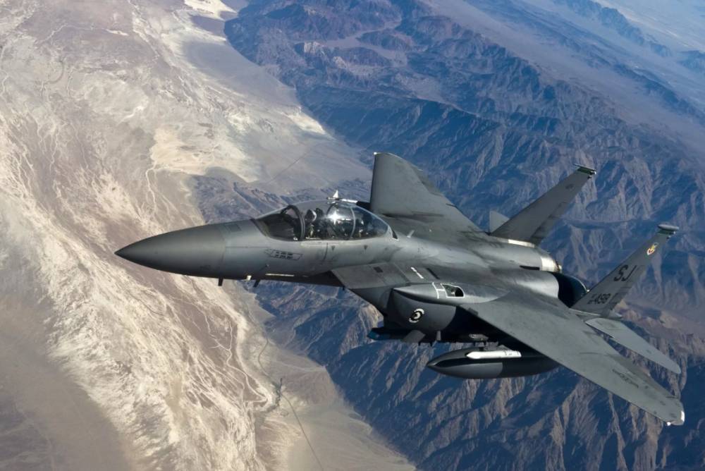 США нанесли авиаудар с двух F-15 по территории Сирии