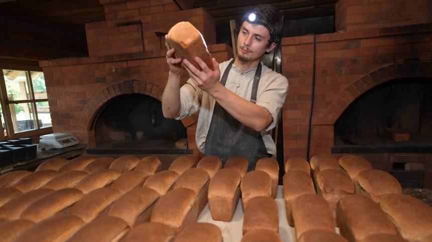 Эксперты назвали российские регионы с самыми высокими и низкими ценами на хлеб