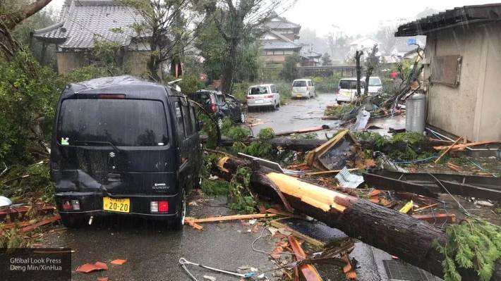 Число погибших в результате тайфуна «Хагибис» в Японии увеличилось до 77, пишут СМИ