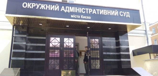 Харьковский горсовет судится с правительством в Киеве из-за памятников