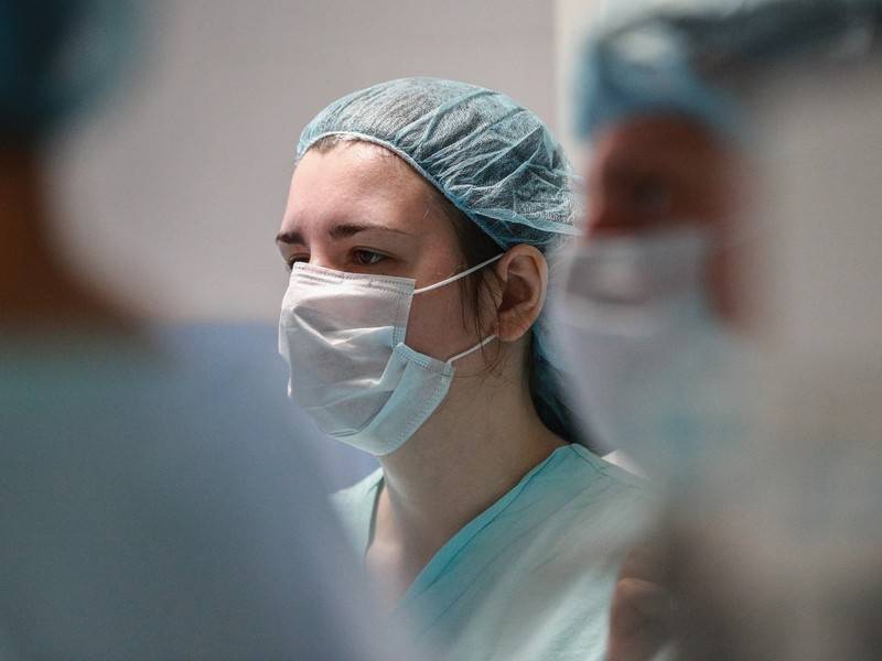 Власти Челябинска опровергли сведения о массовом увольнении врачей