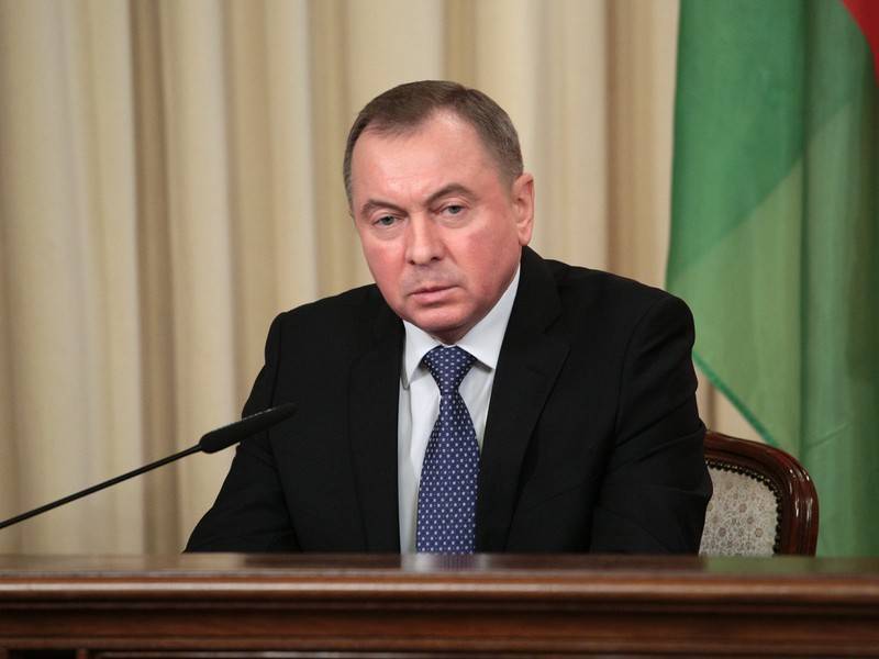 Глава МИД Белоруссии считает преждевременной дискуссию о едином ЦБ с РФ
