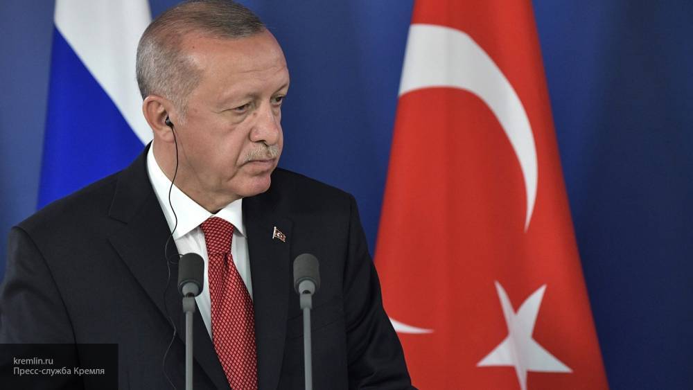 Эрдоган выкинул в урну письмо Трампа, отправленное перед началом операции Турции в Сирии