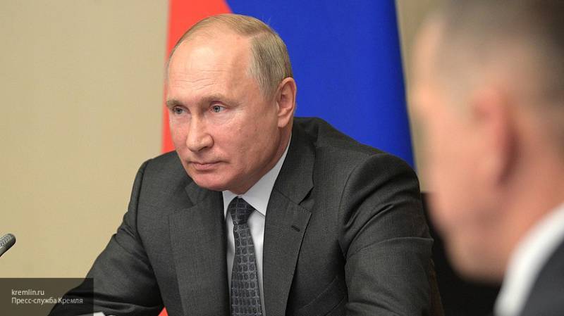 Путин предложил ГД отозвать заявление о признании комиссии в рамках Женевских конвенций